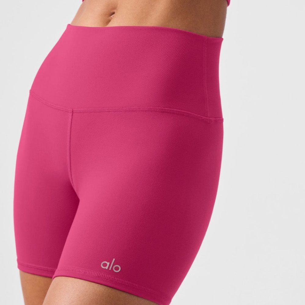 *SOLD* ALO Yoga 5” Airbrush High-waist Biker Short